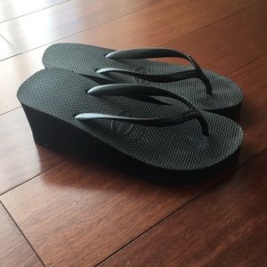 Brand new Havaianas wedge